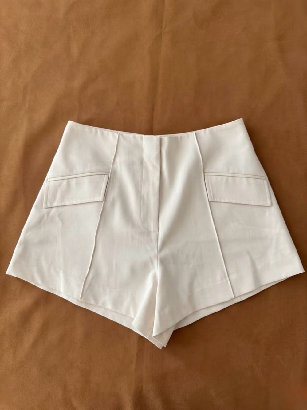 High-Waist White Women’s Tailored Shorts